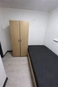 EN9 3DD - Disponível imediato - £140