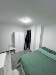 EN9 3DD - Disponível imediato - Casal £200