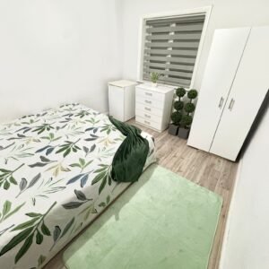 EN3 5LS - Disponível imediato - 1 pessoa £200 - Casal £230