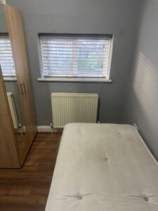 E17 6BJ - Disponível imediato - £150 Solteiro