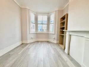 FLAT DISPONÍVEL - CR0 3QU Croydon - Disponível imediato - £2,100