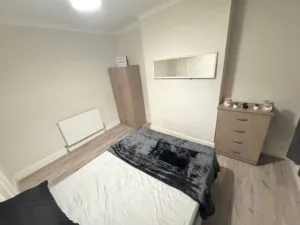 EN3 7AZ - Disponível imediato - 1 pessoa £200 - Casal £230
